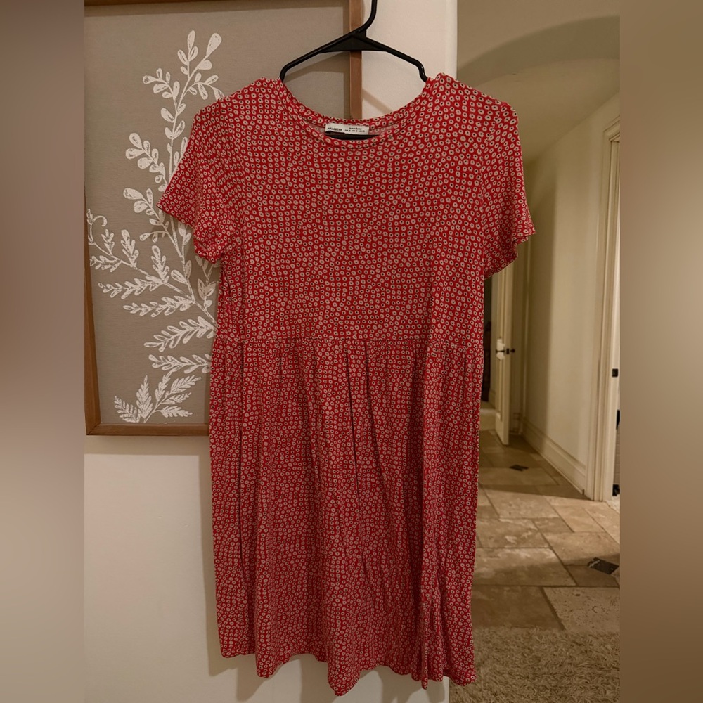 Pull&Bear Red and White Patterned Midi Dress